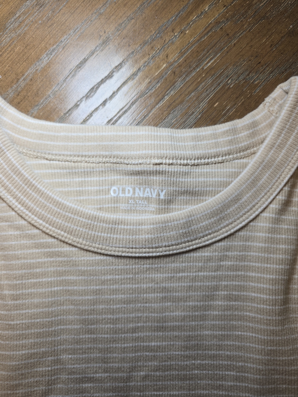 Old Navy Beige and White Striped Ribbed Tee - Picture 2 of 3